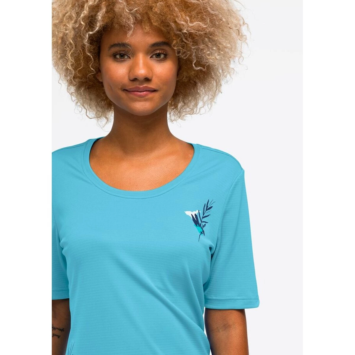 Maier Sports T-shirt sas Irmi - Shirts & Tops - Outdoorkleding - Outdoor -  Sporten - Intersport van den Broek / Biggelaar