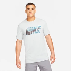 Nike Dri-Fit Graphic Shirt
