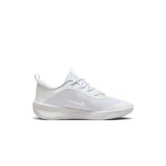 Nike Omni multi-court